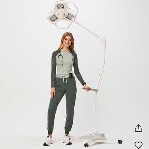 - Figs High Waisted Tatu Slim Cargo Jogger Scrub Pants